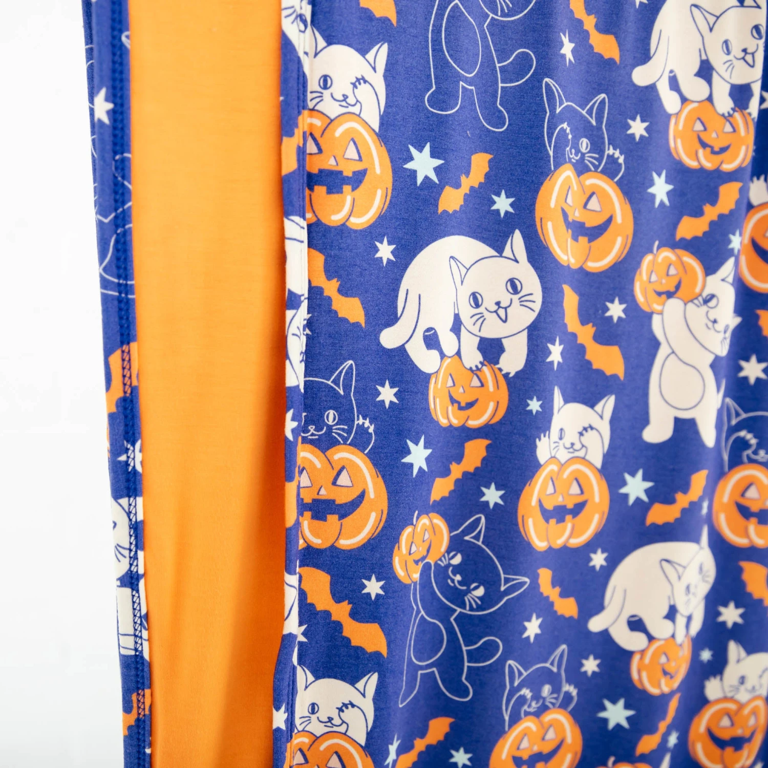 Feline Spooky Reversible Blanket 4 Feline Spooky Reversible Blanket - Image 2