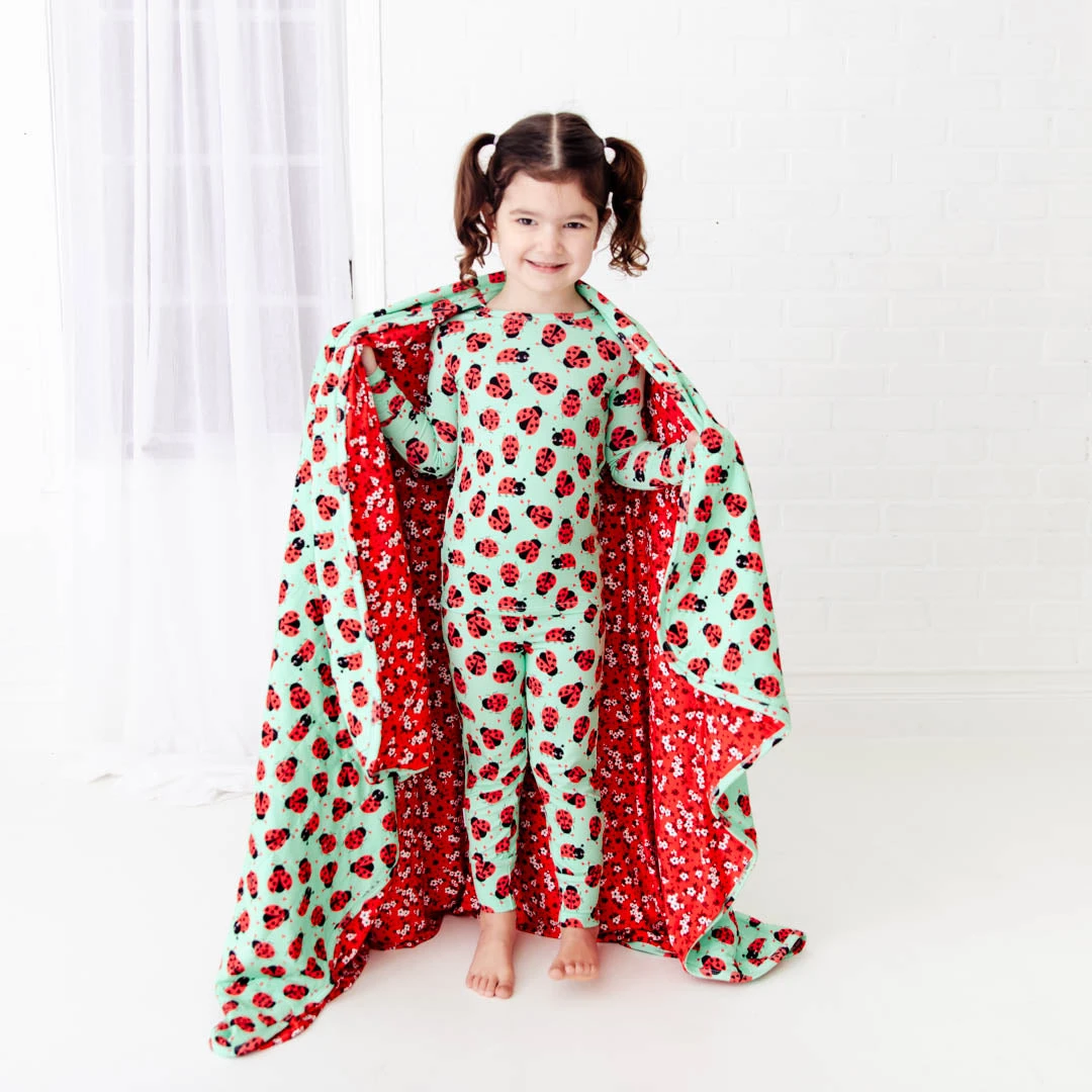 Bugs And Kisses Two Piece Pajamas Set 6 Bugs And Kisses Two Piece Pajamas Set - Image 4