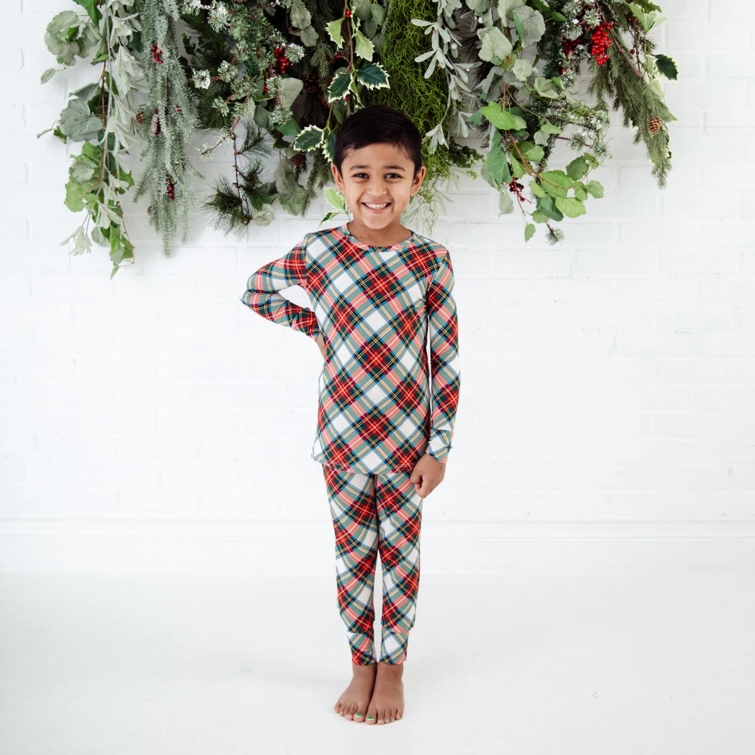 Prancer's Plaid Two Piece Pajamas Set 3 Prancer's Plaid Two Piece Pajamas Set