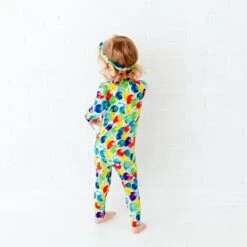 It's Party Time Two Piece Pajamas Set 9 It's Party Time Two Piece Pajamas Set -DREAMIERE Store balloontwopiecejamms 8