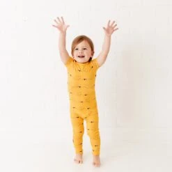 Bumble And Kind Short Sleeve Two Piece Pajamas Set