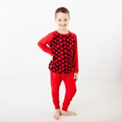 Heart To Heart Long Sleeve Raglan And Jogger Set -DREAMIERE Store blackredheartsraglan