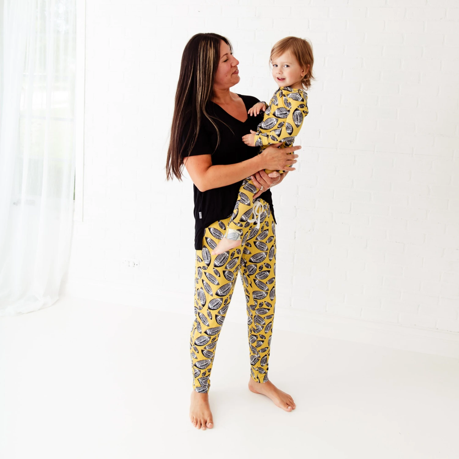 Hit The Sack Women's V-Neck Loungewear Set 7 Hit The Sack Women's V-Neck Loungewear Set - Image 5