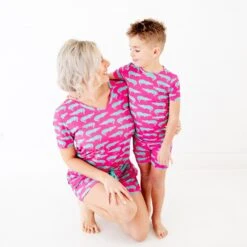 Later Gator Short Sleeve And Shorts Two Piece Pajamas Set 13 Later Gator Short Sleeve And Shorts Two Piece Pajamas Set -DREAMIERE Store gatorsgroupshots 3