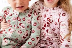 We Believe Two Piece Pajamas Set - Frosty Pink 9 We Believe Two Piece Pajamas Set - Frosty Pink -DREAMIERE Store greenandpinksantassiblings 5 dd2cd196 eed4 40b8 a2d9 9d5c6f3ae294