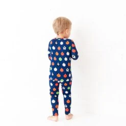 Holiday Hustle Two Piece Pajamas Set 10 Holiday Hustle Two Piece Pajamas Set -DREAMIERE Store holidayhustletwopiece 7