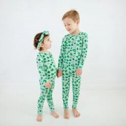 Irish You Were Sleeping Two Piece Pajamas Set -DREAMIERE Store irishyouweresleepingcovertblefootie 4