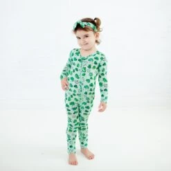 Irish You Were Sleeping Convertible Footie 12 Irish You Were Sleeping Convertible Footie -DREAMIERE Store irishyouweresleepingcovertblefootie 7 2ce5a998 b1b8 4d1e bf63 e9bce0505b86