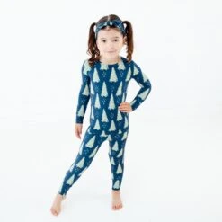 All Spruced Up Two Piece Pajamas Set - Navy -DREAMIERE Store navysprucedupgroupshots 7