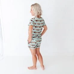 Nordic Dreams Women's V-Neck And Shorts Set 9 Nordic Dreams Women's V-Neck And Shorts Set -DREAMIERE Store nordicdreamswomensloungewear 4