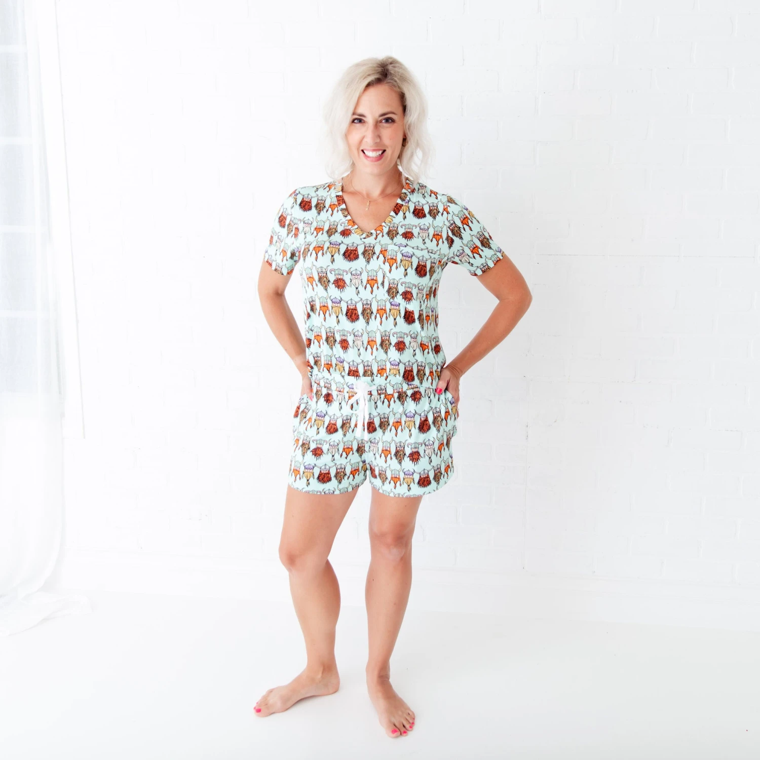 Nordic Dreams Women's V-Neck And Shorts Set 3 Nordic Dreams Women's V-Neck And Shorts Set