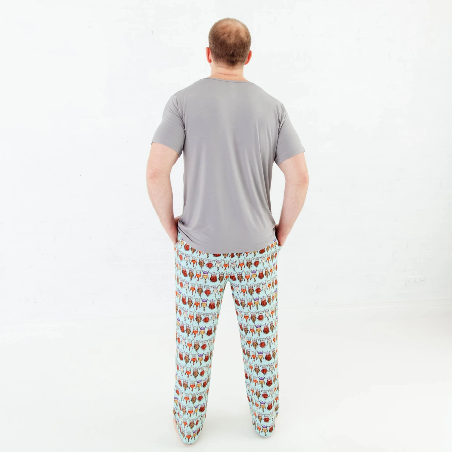 Nordic Dreams Men's Short Sleeve Loungewear 5 Nordic Dreams Men's Short Sleeve Loungewear - Image 3