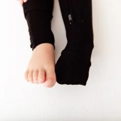 Onyx Convertible Footie 11 Onyx Convertible Footie -DREAMIERE Store onyxfootie 7