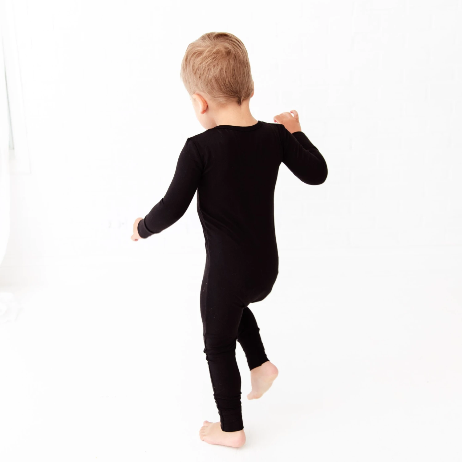 Onyx Convertible Footie 6 Onyx Convertible Footie - Image 4