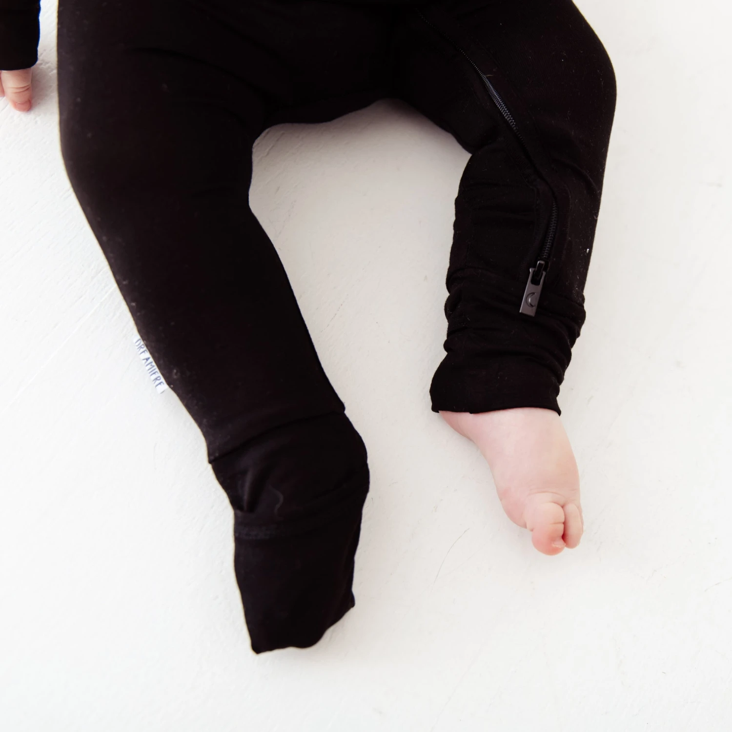 Onyx Convertible Footie 5 Onyx Convertible Footie - Image 3