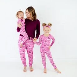 Eiffel For You Two Piece Pajamas Set 13 Eiffel For You Two Piece Pajamas Set -DREAMIERE Store parisgroupshots 2 0ecc0f53 6a35 4eda 82eb dfe652ea22da