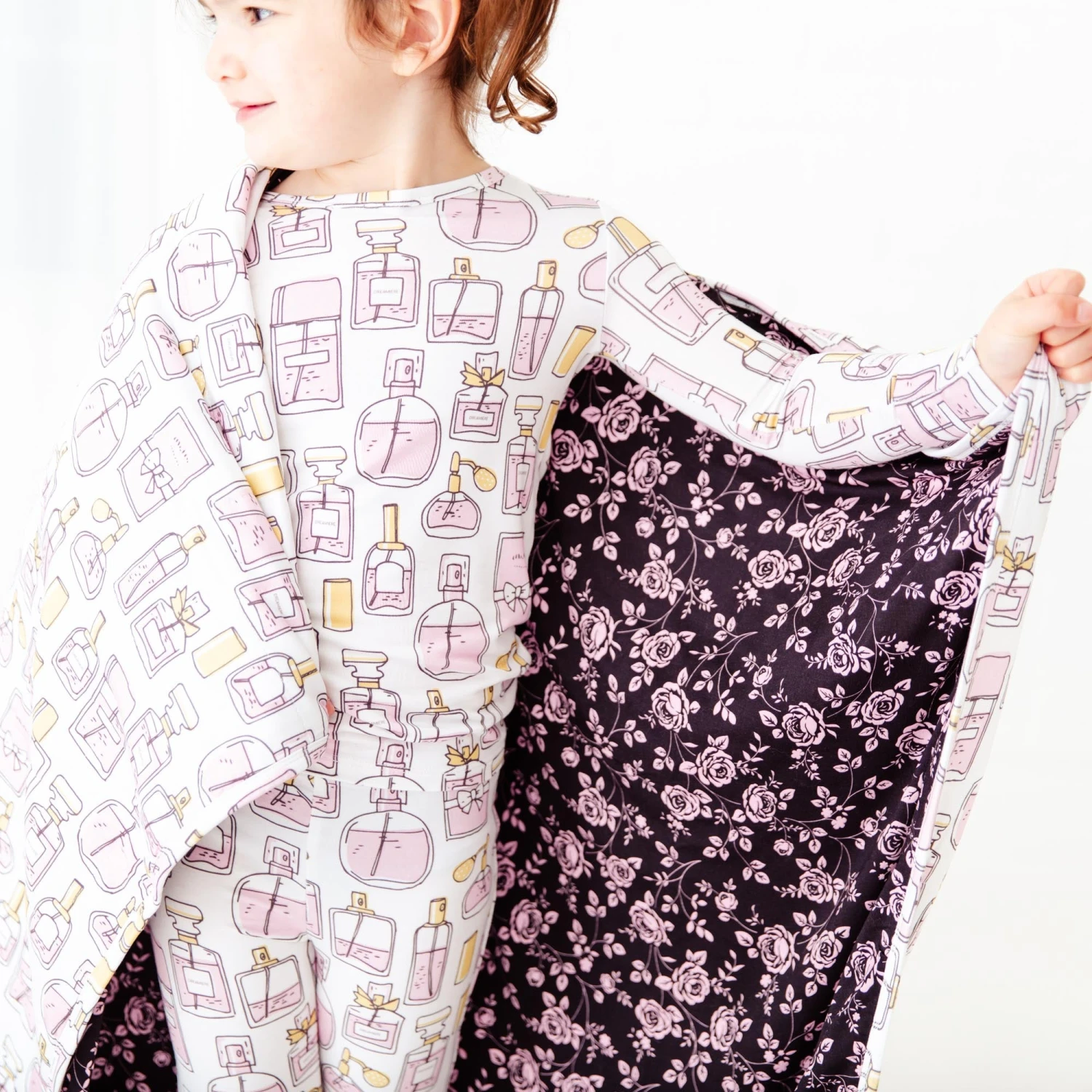 Eau De Dreamiere Quilted Children's Bamboo Blanket 4 Eau De Dreamiere Quilted Children's Bamboo Blanket - Image 2