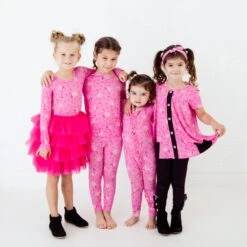 Let's Flamingle Pocket Tunic And Rouched Pants Set -DREAMIERE Store pinkflamingogroupshots 56086e51 8d4f 44c7 9e7f 747c49b9e1a8