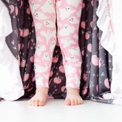 Paranormal Naptivity Ruffle Reversible Blanket - Pink 12 Paranormal Naptivity Ruffle Reversible Blanket - Pink -DREAMIERE Store pinkghostsfootie 5 27bc963d f67f 4813 ae50 260f114f2b02