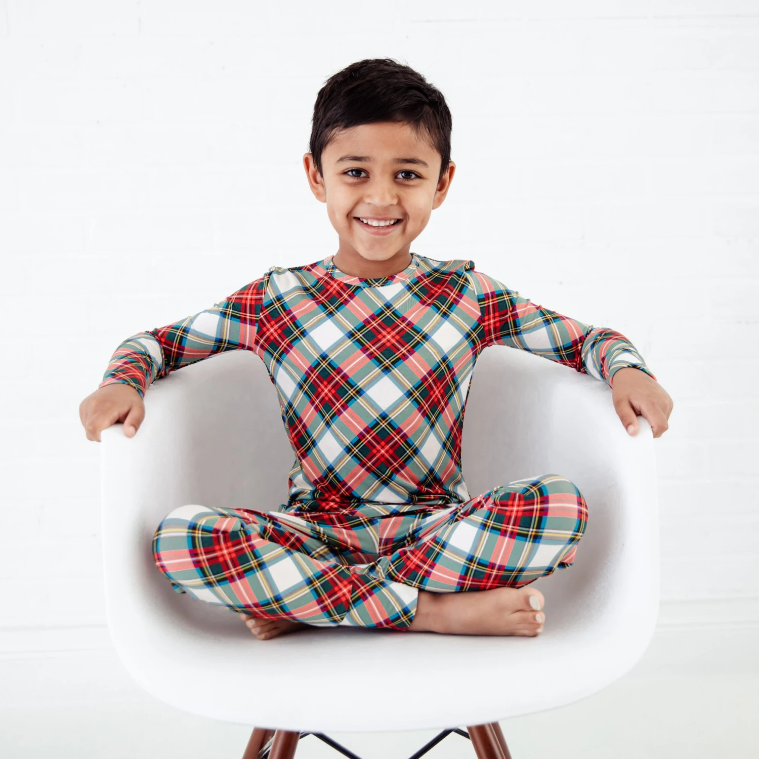 Prancer's Plaid Two Piece Pajamas Set 6 Prancer's Plaid Two Piece Pajamas Set - Image 4