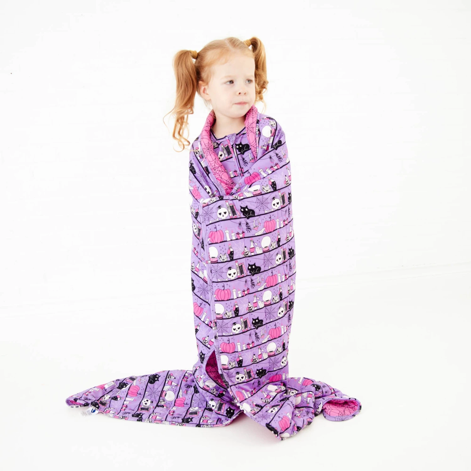 A Drop Of Magic Quilted Children's Bamboo Blanket - Purple 7 A Drop Of Magic Quilted Children's Bamboo Blanket - Purple - Image 5
