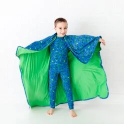 Shamrock And Roll Two Piece Pajamas Set -DREAMIERE Store shamrockstwopiecejamms 6