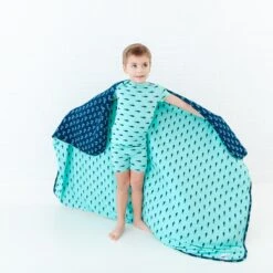 Fish And Ships Short Sleeve And Shorts Two Piece Pajamas Set 10 Fish And Ships Short Sleeve And Shorts Two Piece Pajamas Set -DREAMIERE Store sharkstwopiecejamms 7