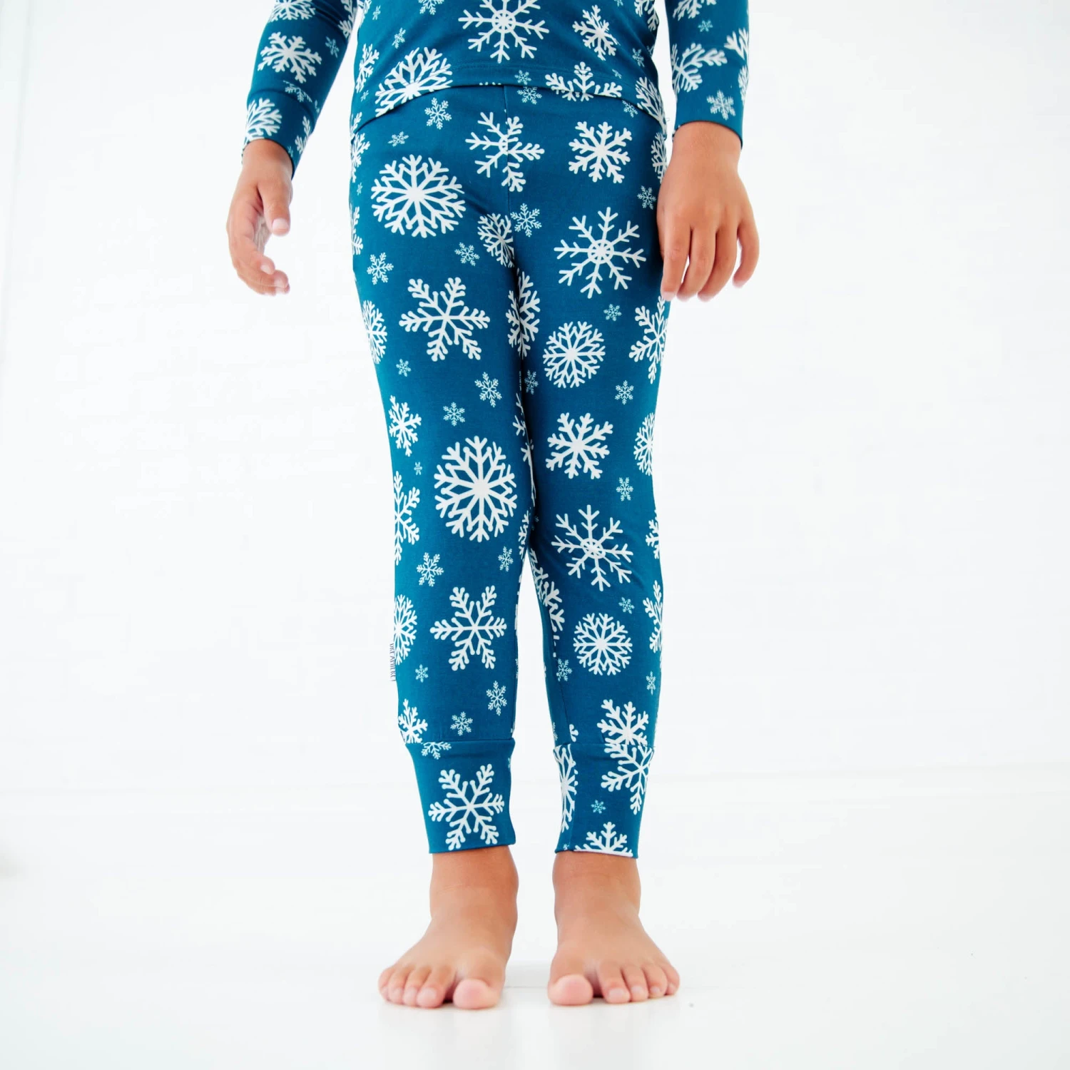 Snowflake Like Home Two Piece Pajamas Set 6 Snowflake Like Home Two Piece Pajamas Set - Image 4