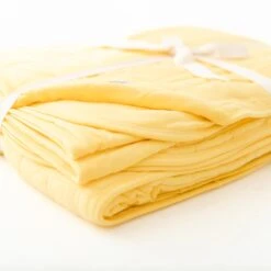 Sunshine Quilted Adult Bamboo Blanket - Two Layer 8 Sunshine Quilted Adult Bamboo Blanket - Two Layer -DREAMIERE Store sunshineadultblanket 4