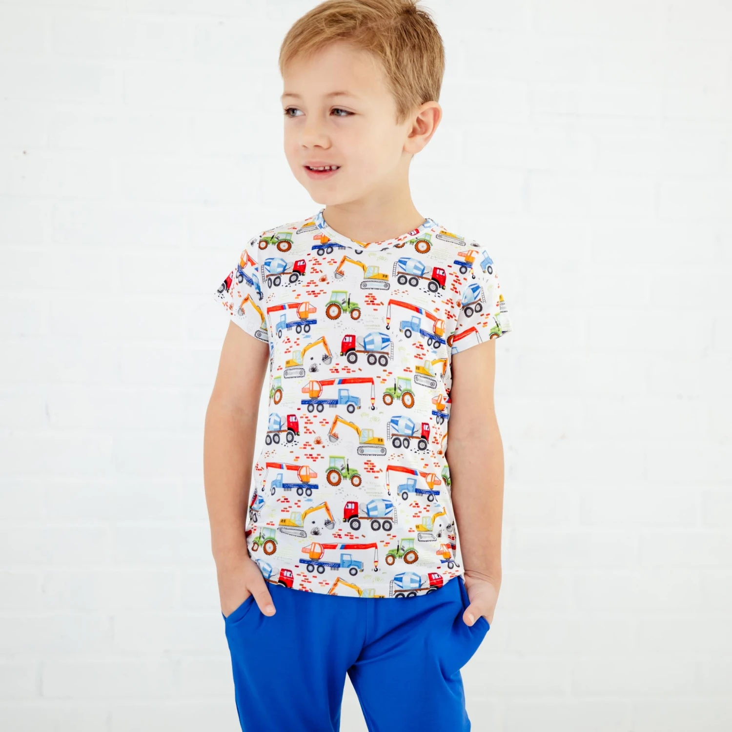 Diggin' Bedtime Basic Tee And Jogger Set 4 Diggin' Bedtime Basic Tee And Jogger Set - Image 2