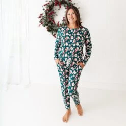 We Believe Women's Long Sleeve Loungewear - Jolly Green -DREAMIERE Store webelievehuntergreenwomensloungewear 4