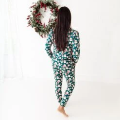 We Believe Women's Long Sleeve Loungewear - Jolly Green -DREAMIERE Store webelievehuntergreenwomensloungewear 6